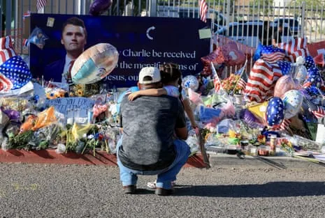 More than a hundred Left-leaning Funding Bodies Criticize Political Violence and Protect Their Work